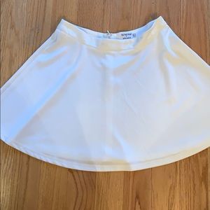 Toby white skater zip short skirt